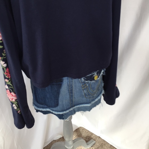 H&M Divided embroidered flowers - Picture 7 of 8